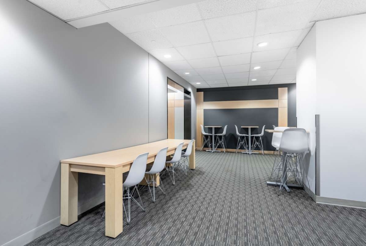 Regus (IWG) TD Canada Trust Tower Toronto