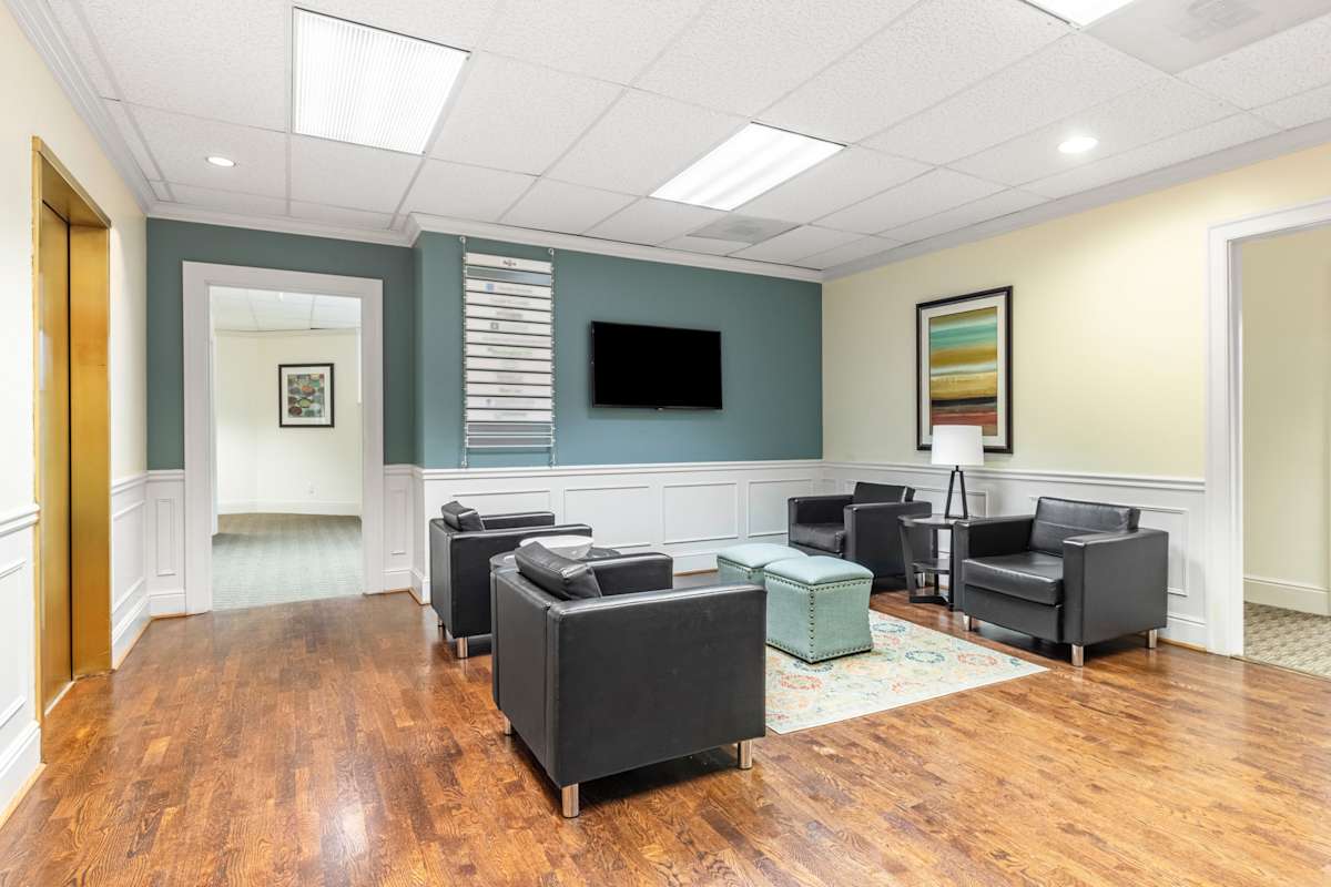 Regus (IWG) Tallan Financial Center Chattanooga