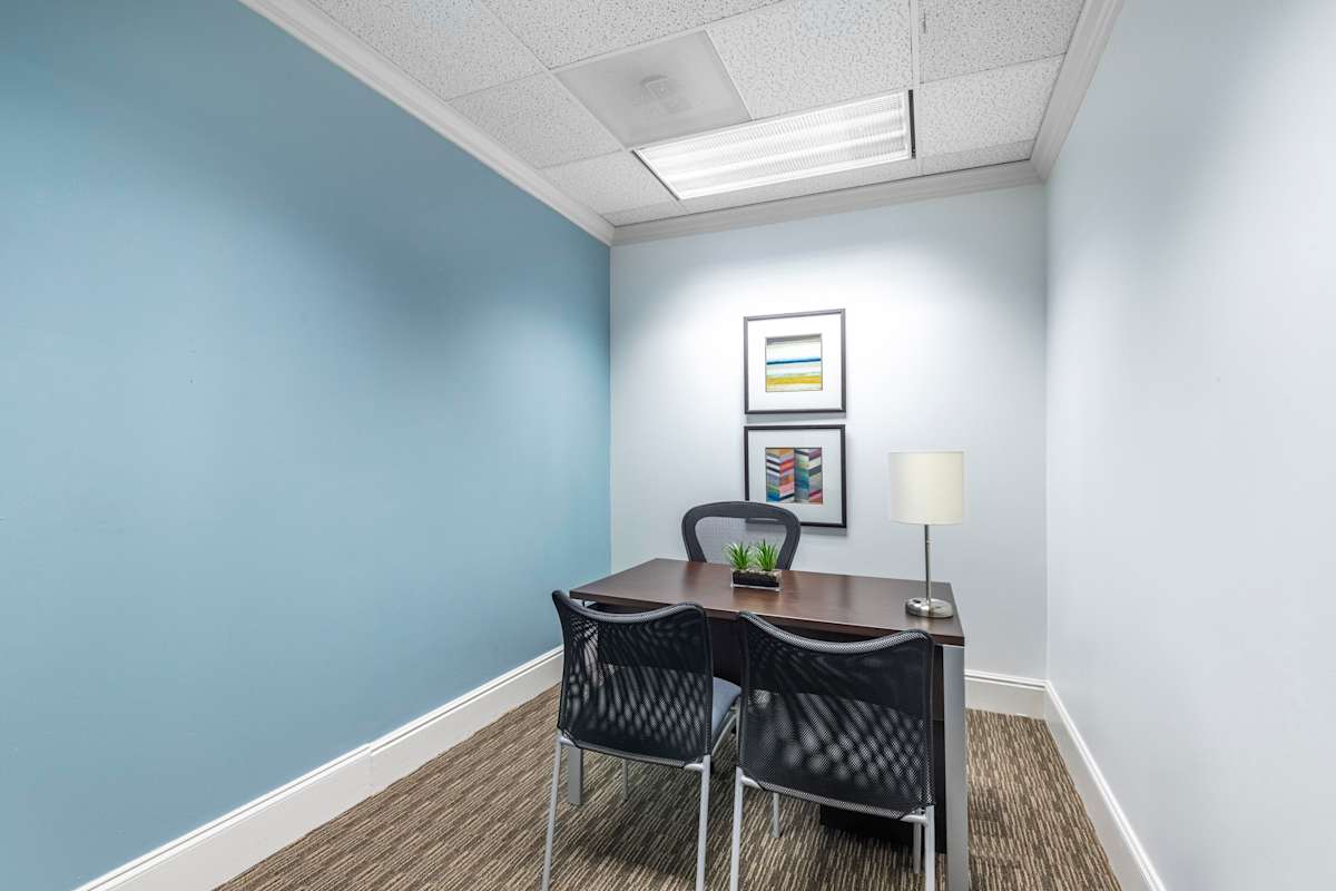 Regus (IWG) Tallan Financial Center Chattanooga