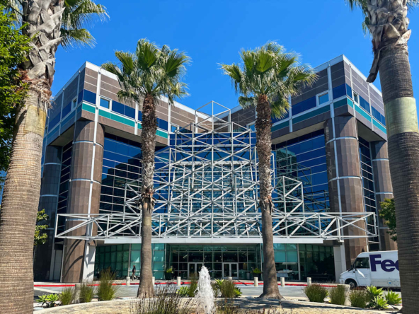 Regus (IWG) Techmart Center Santa Clara