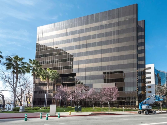 Regus (IWG) The Almaden San Jose