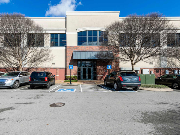 Regus (IWG) The Avenue Murfreesboro Murfreesboro