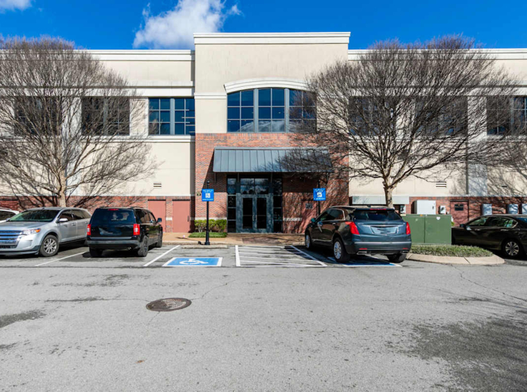 Regus (IWG) The Avenue Murfreesboro Murfreesboro