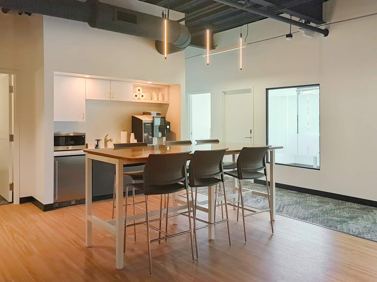 The Cliffs Columbus HQ (IWG) The Cliffs Columbus