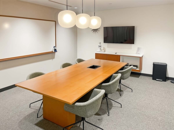 Regus (IWG) The Crescent Dallas