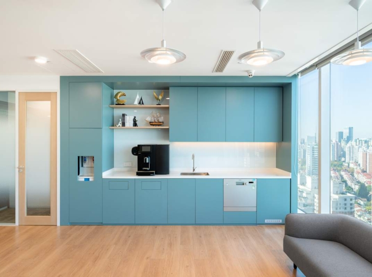 Regus (IWG) The Crest Shanghai