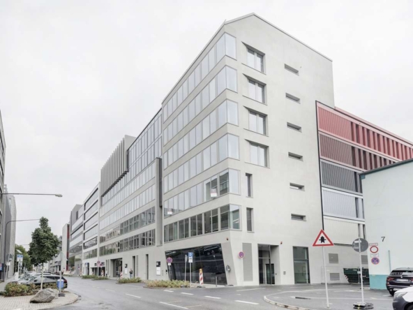 Spaces (IWG) The Docks