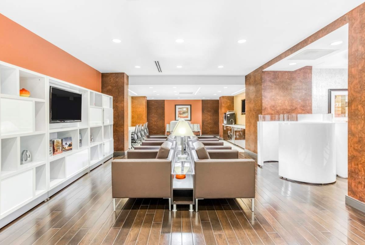 Regus (IWG) The Gardens Financial Center Palm Beach Gardens