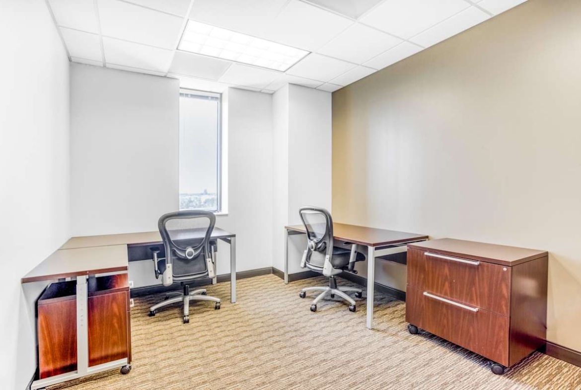 Regus (IWG) The Gardens Financial Center Palm Beach Gardens