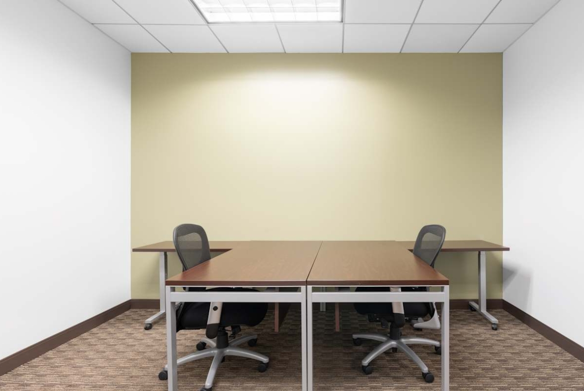 Regus (IWG) The Landmark Center Lake Forest