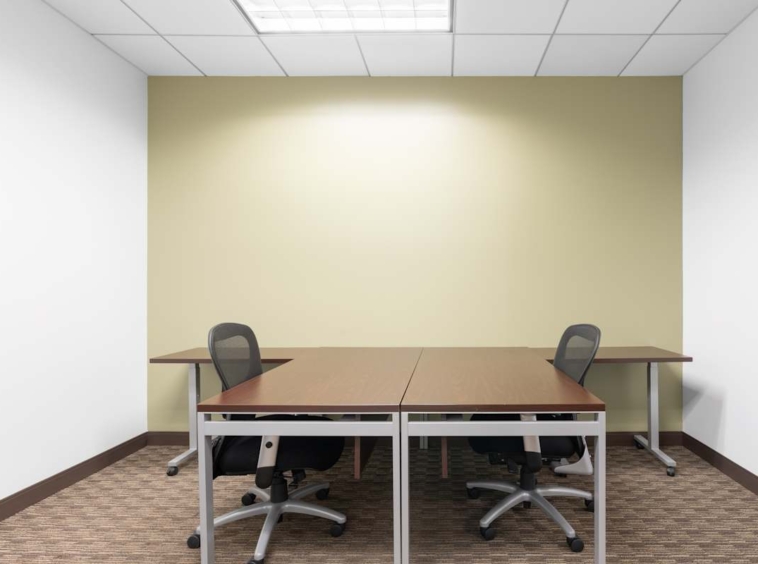 Regus (IWG) The Landmark Center Lake Forest