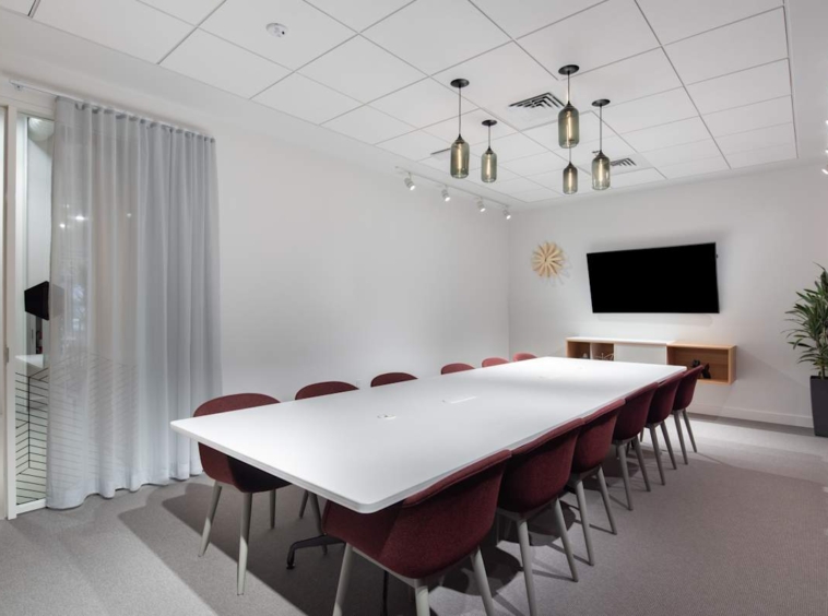 Spaces (IWG) The Leland James Portland
