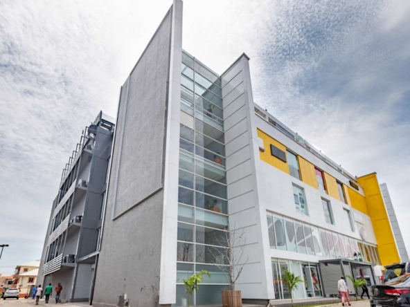 Regus (IWG) The Lennox Mall Lekki
