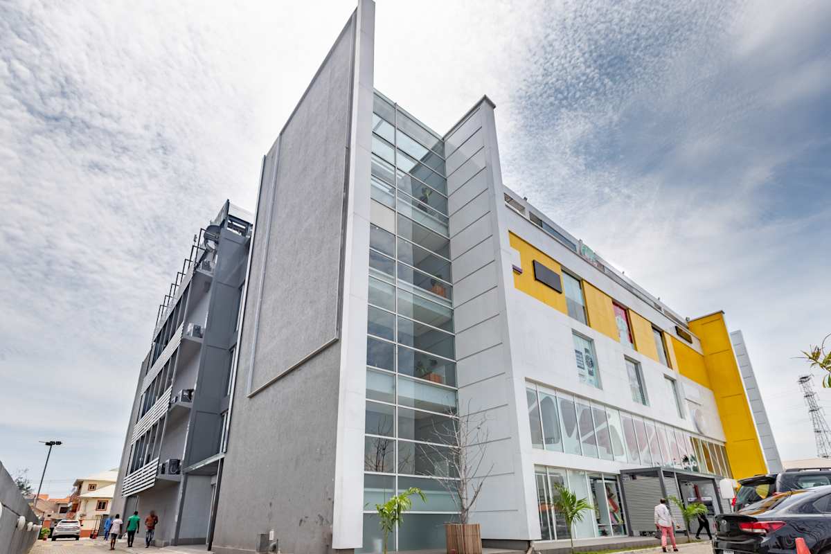 Regus (IWG) The Lennox Mall Lekki