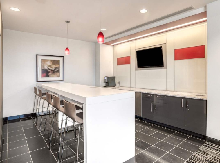 Regus (IWG) The Point at Inverness Englewood