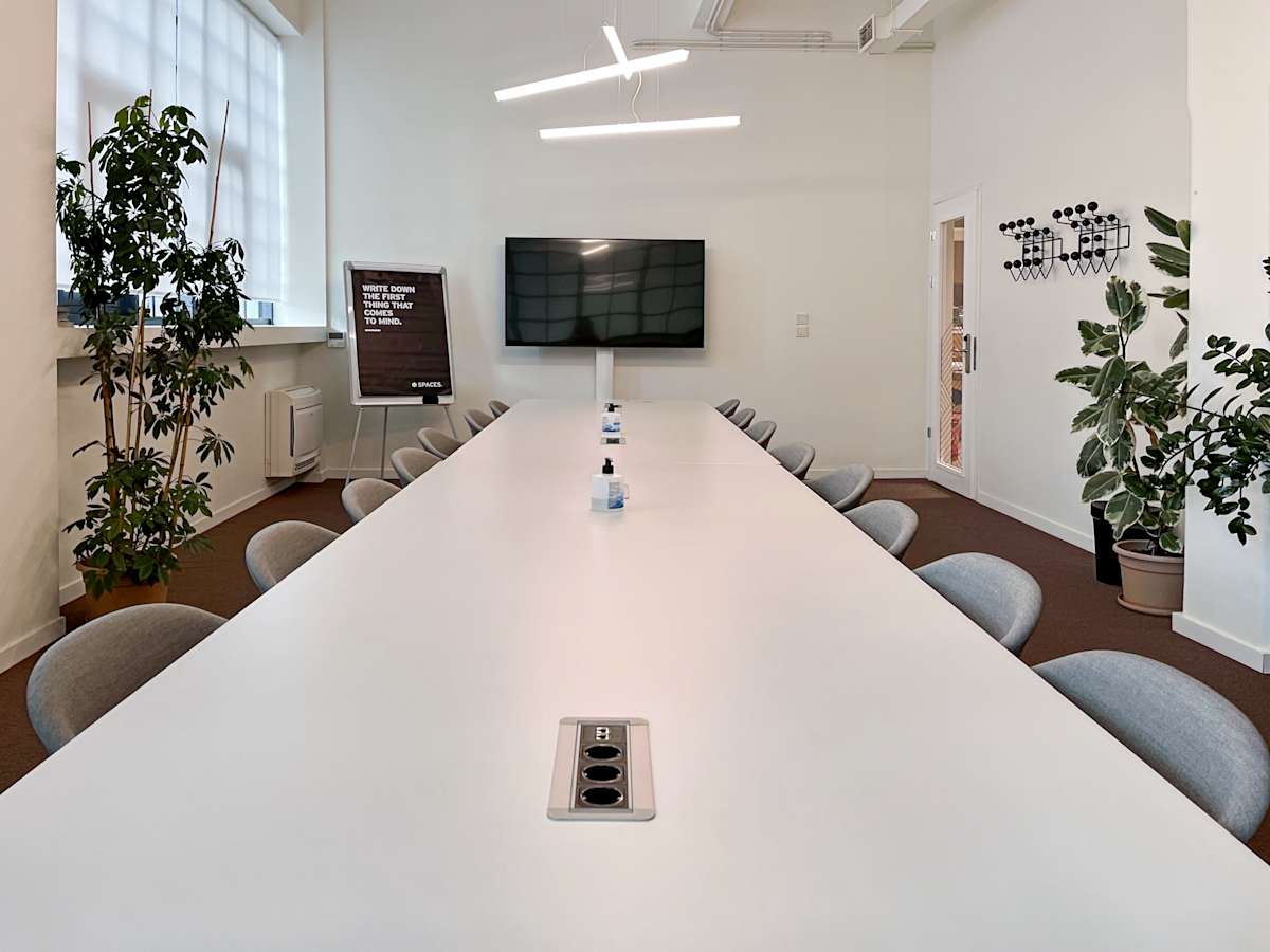 Theanous 15 Athens Spaces (IWG) Theanous 15 Athens