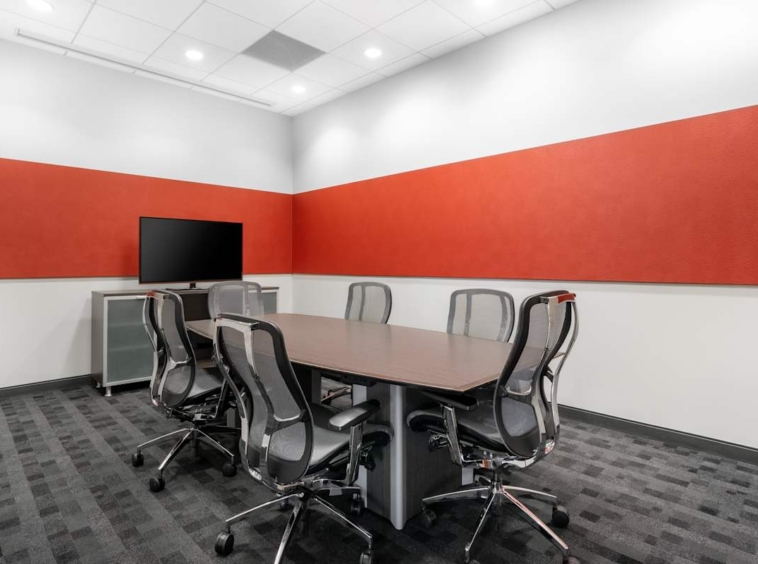 Regus (IWG) Three Sugar Creek Center Sugar Land