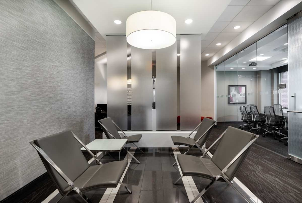 Regus (IWG) Three Sugar Creek Center Sugar Land