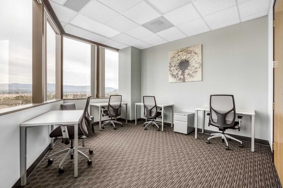 Topa Financial Plaza Oxnard Regus (IWG) Topa Financial Plaza Oxnard
