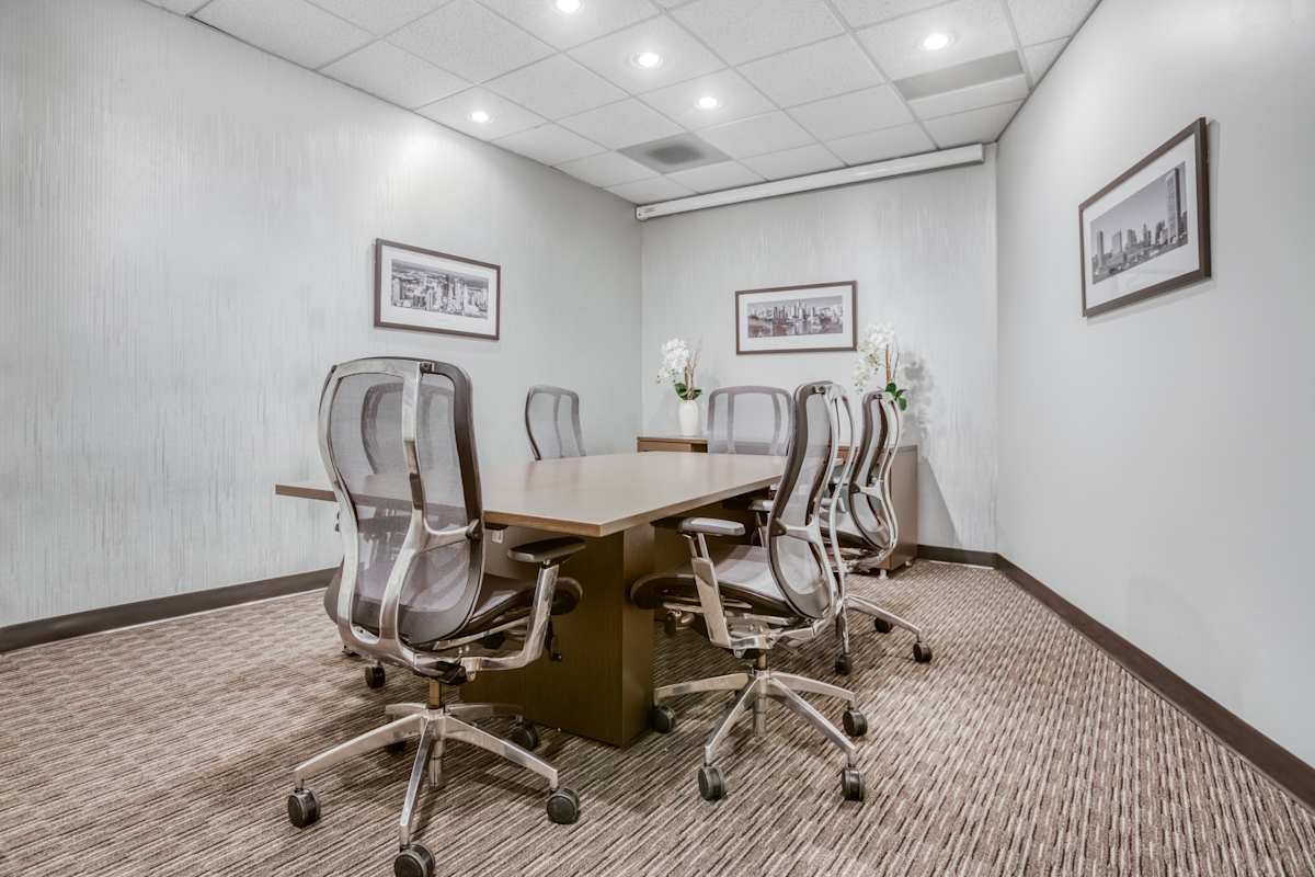 Topa Financial Plaza Oxnard Regus (IWG) Topa Financial Plaza Oxnard
