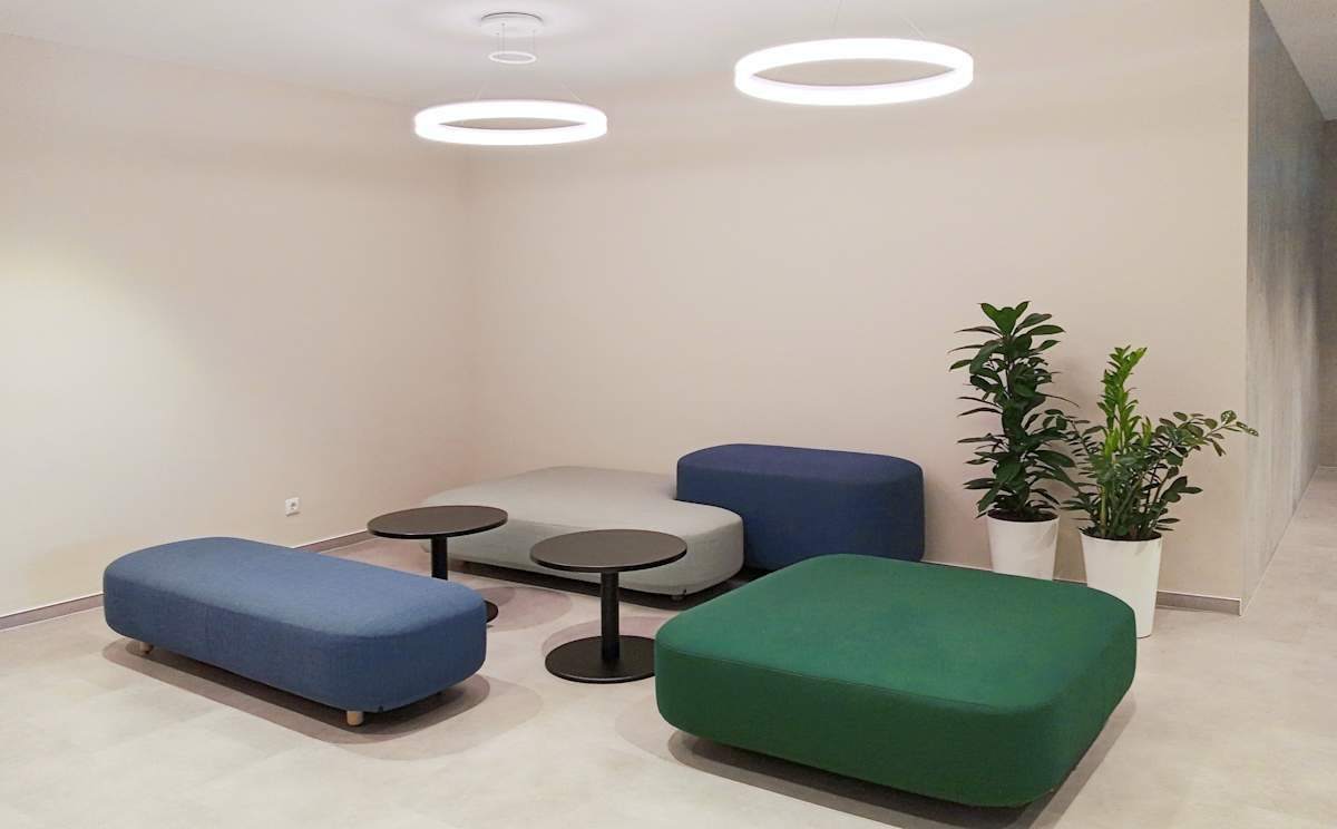 Regus (IWG) Topark Biatorbágy