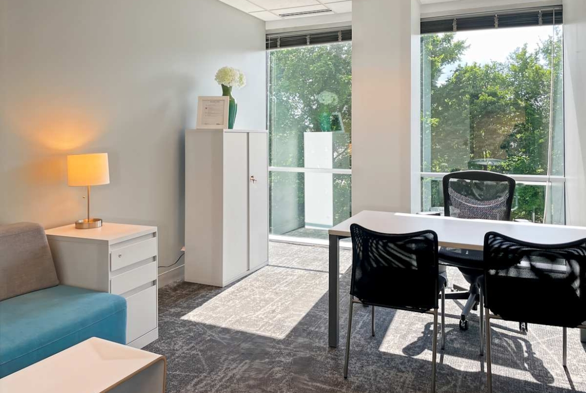 Regus (IWG) Triad Center I Memphis