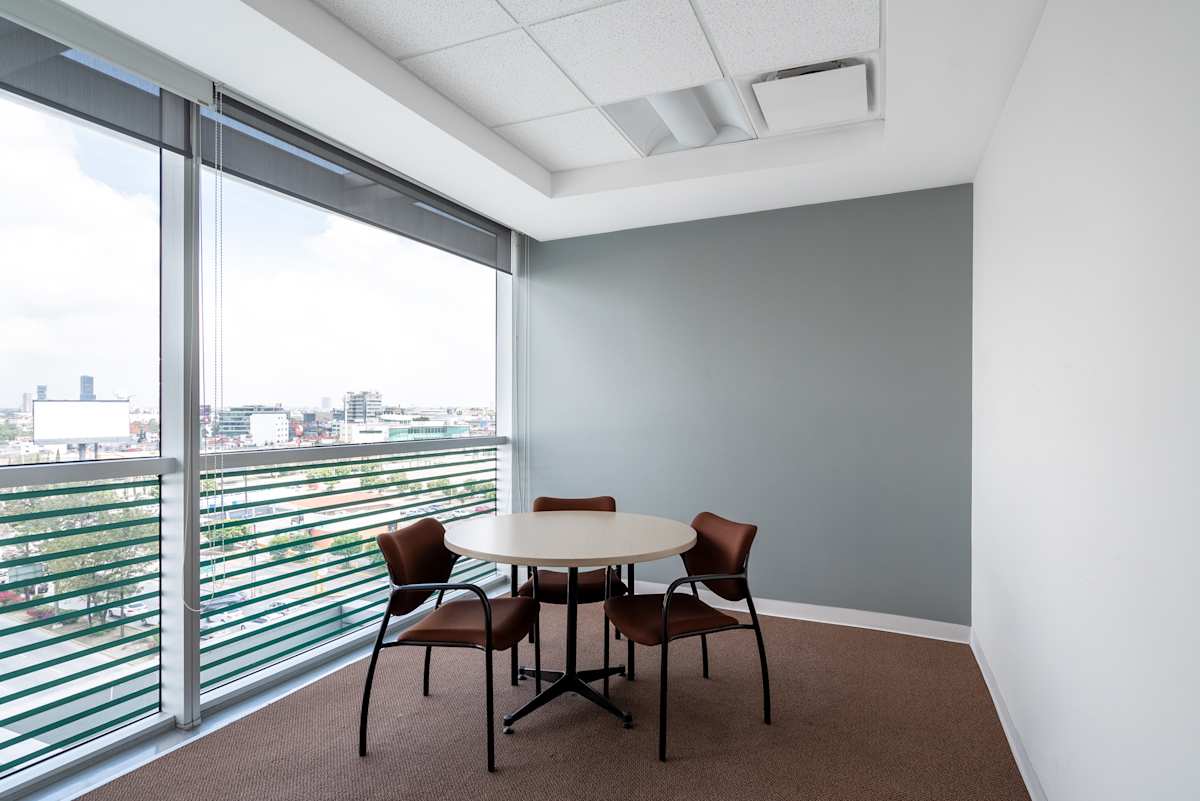 Regus (IWG) Triangle Tower Puebla