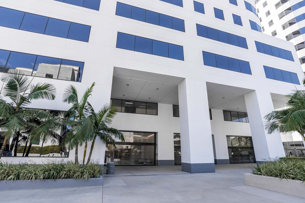 Regus (IWG) Trillium Towers Woodland Hills