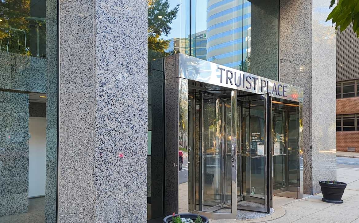 Regus (IWG) Truist Place Richmond