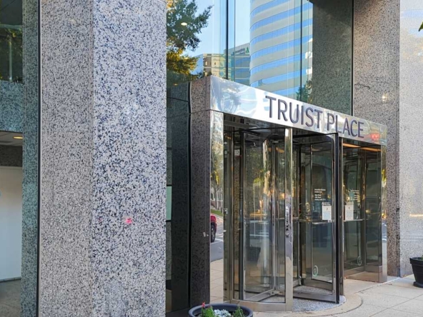 Regus (IWG) Truist Place Richmond