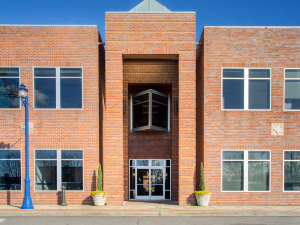 Regus (IWG) Tualatin Lake at the Commons Tualatin