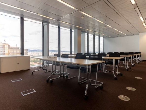 Regus (IWG) Twin Towers Vienna