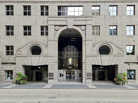 Regus (IWG) Two Logan Square Philadelphia