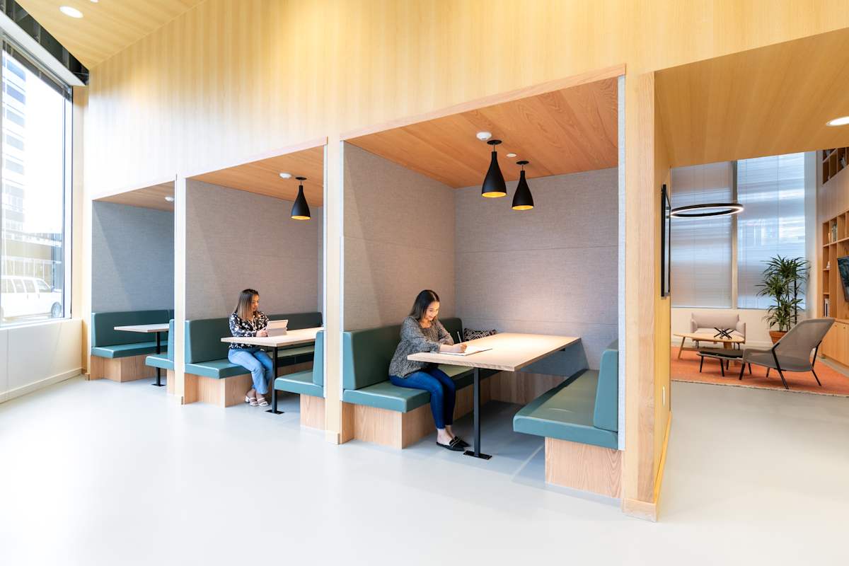 Spaces (IWG) Two Post Oak Central Houston
