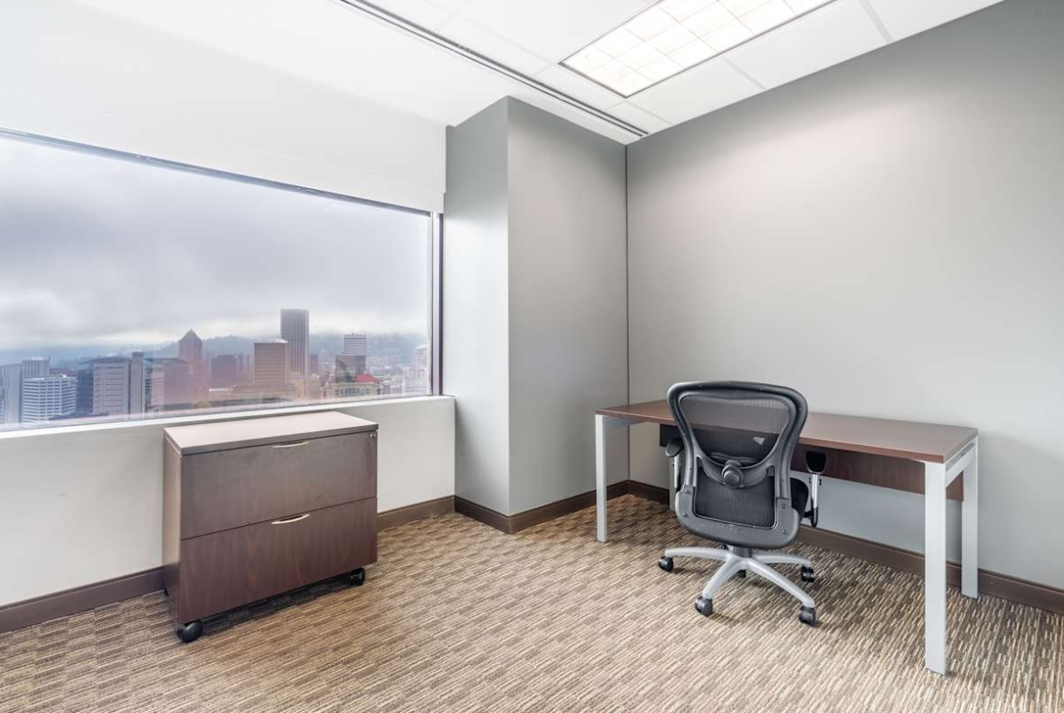 Regus (IWG) US Bancorp Tower Portland