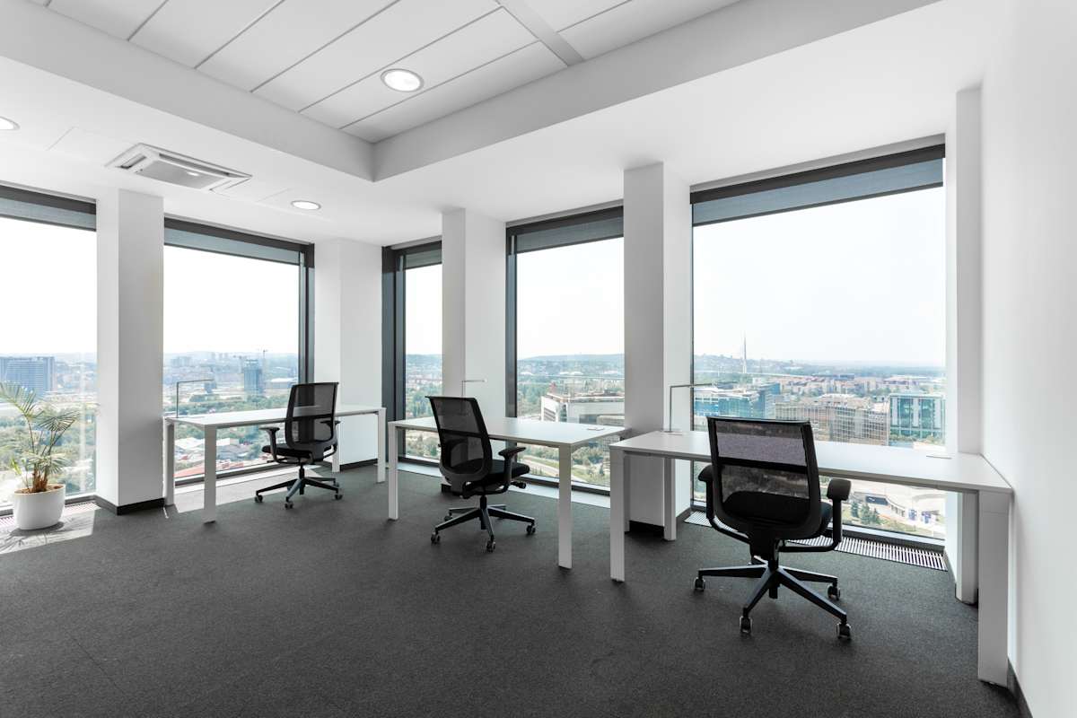 Regus (IWG) USCE Tower Belgrade