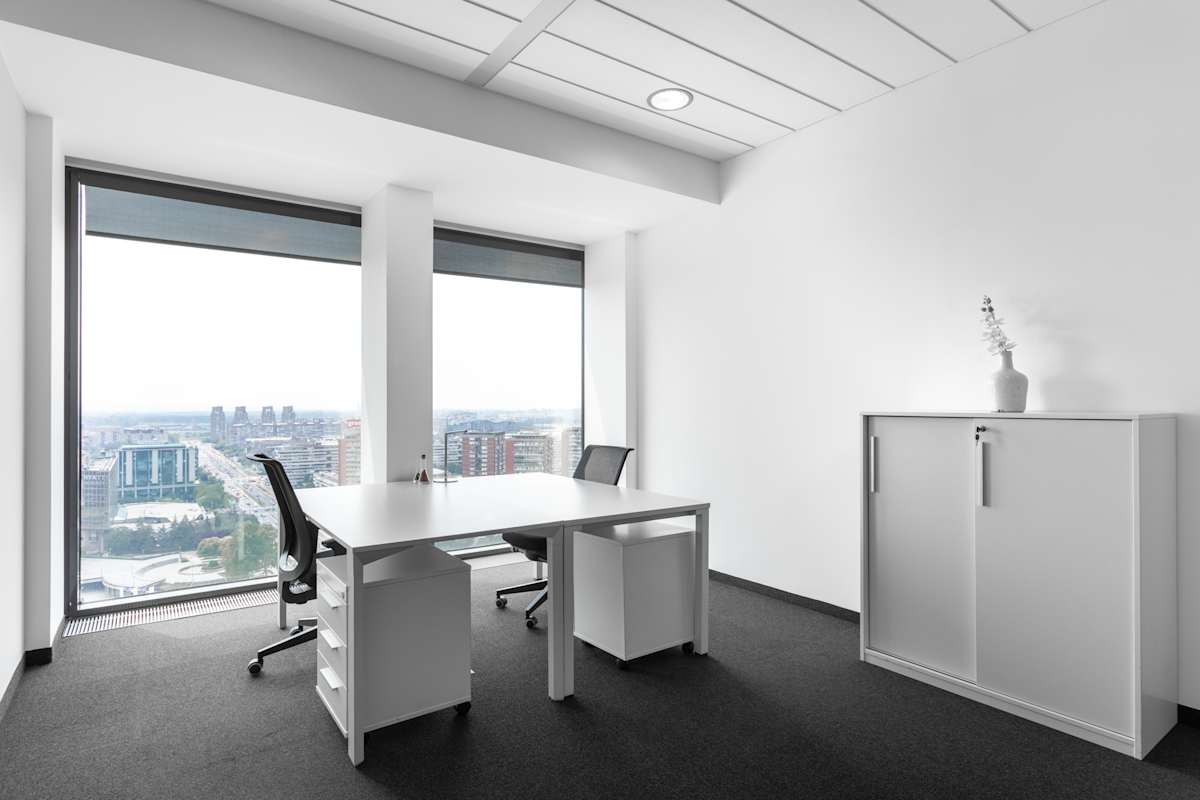 Regus (IWG) USCE Tower Belgrade