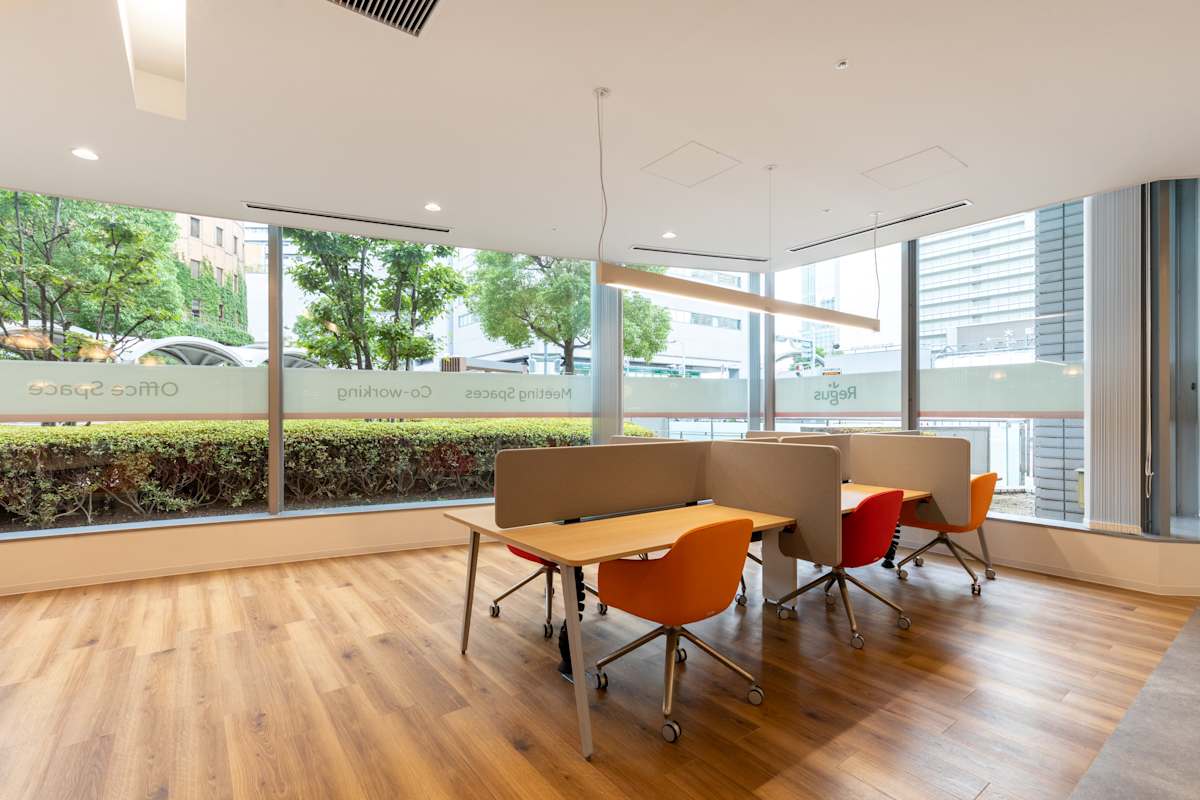 Umeda Square Osaka-shi Regus (IWG) Umeda Square Osaka-shi