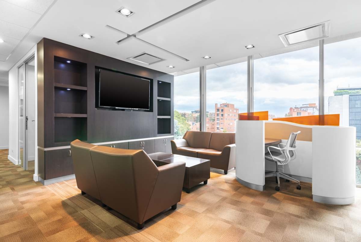 Regus (IWG) Urban Plaza Bogota