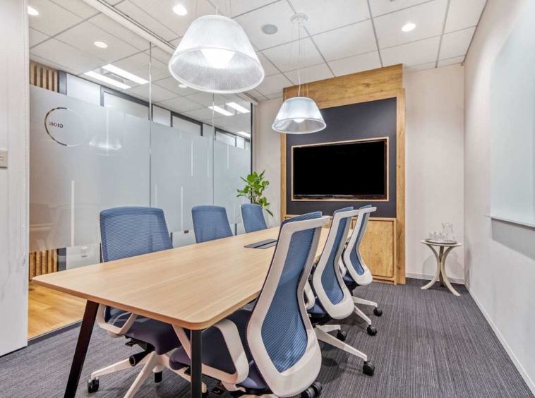 Regus (IWG) Urbannet Shijo Karasuma Kyoto