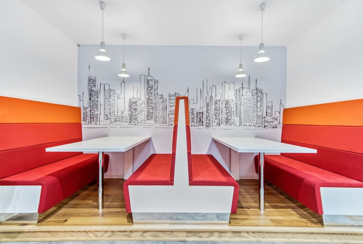 Regus (IWG) Urbannet Shijo Karasuma Kyoto