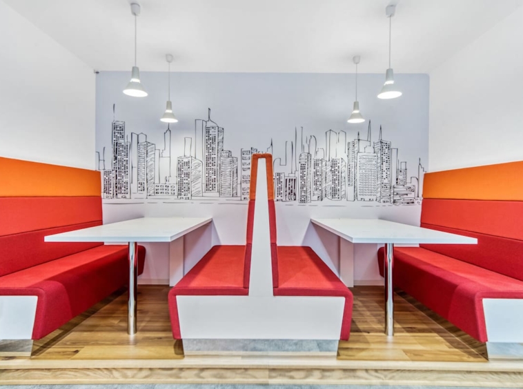 Regus (IWG) Urbannet Shijo Karasuma Kyoto