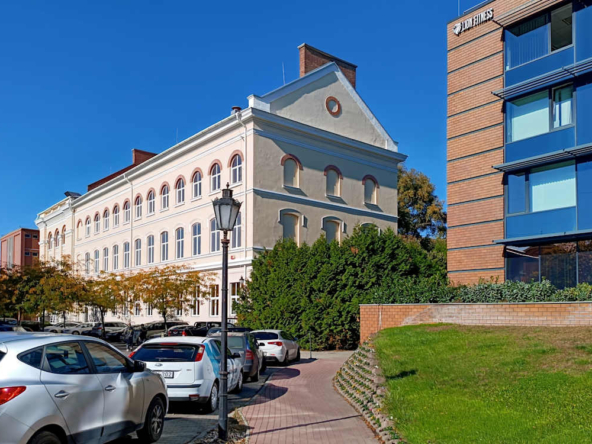 Regus (IWG) Vágóhíd u. 2 Debrecen