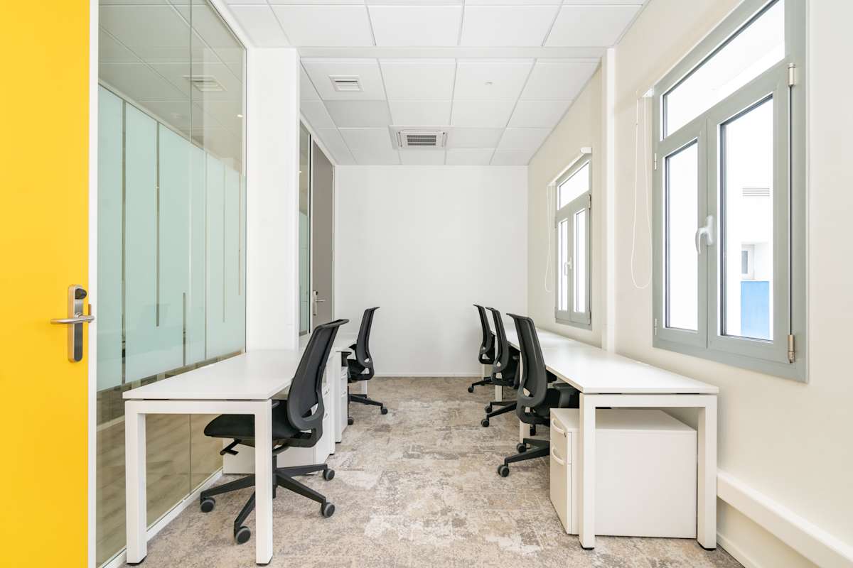 Regus (IWG) Vasileos Irakleiou 53 Thessaloniki
