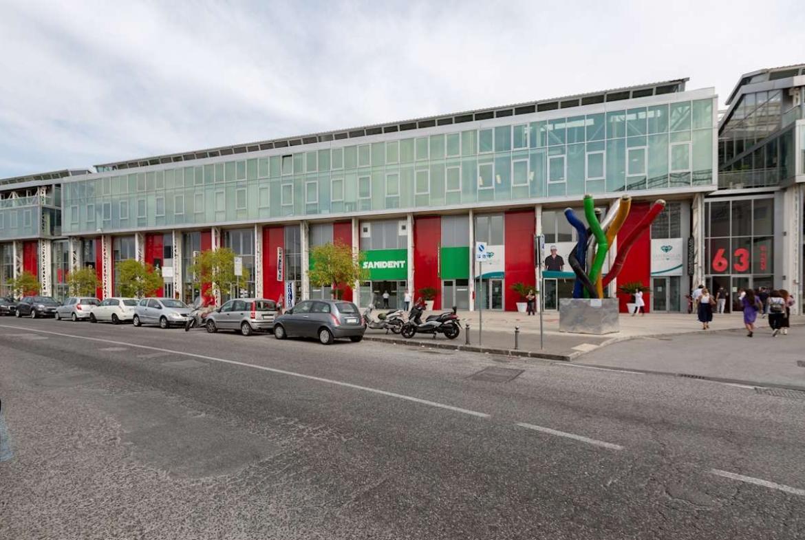 Regus (IWG) Via Benedetto Brin 63 Naples