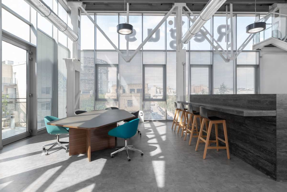 Regus (IWG) Via Benedetto Brin 63 Naples