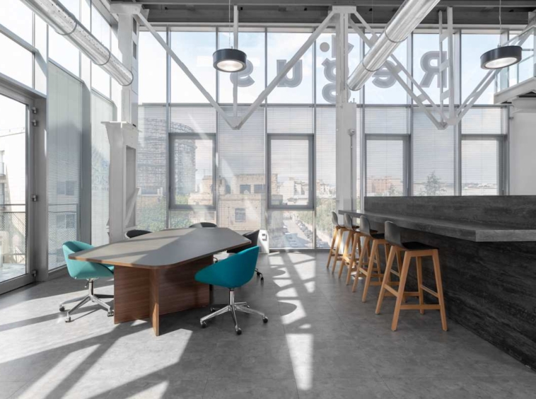 Regus (IWG) Via Benedetto Brin 63 Naples