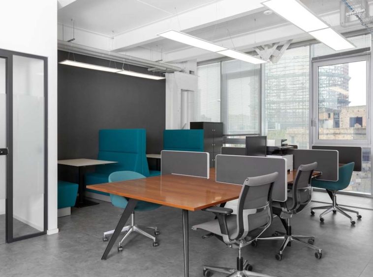 Regus (IWG) Via Benedetto Brin 63 Naples