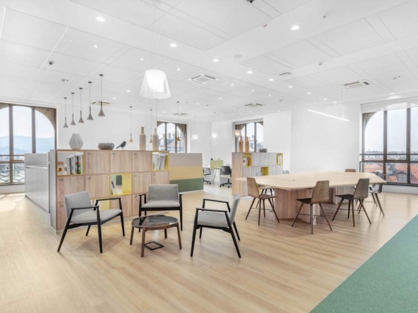 Regus (IWG) Via Confienza 10 Turin