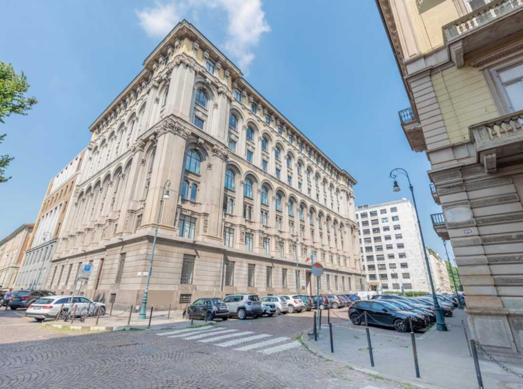 Regus (IWG) Via Confienza 10 Turin